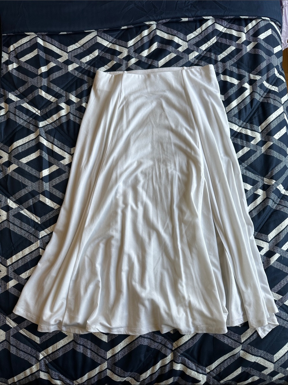 WILFRED SMALL WHITE SKIRT